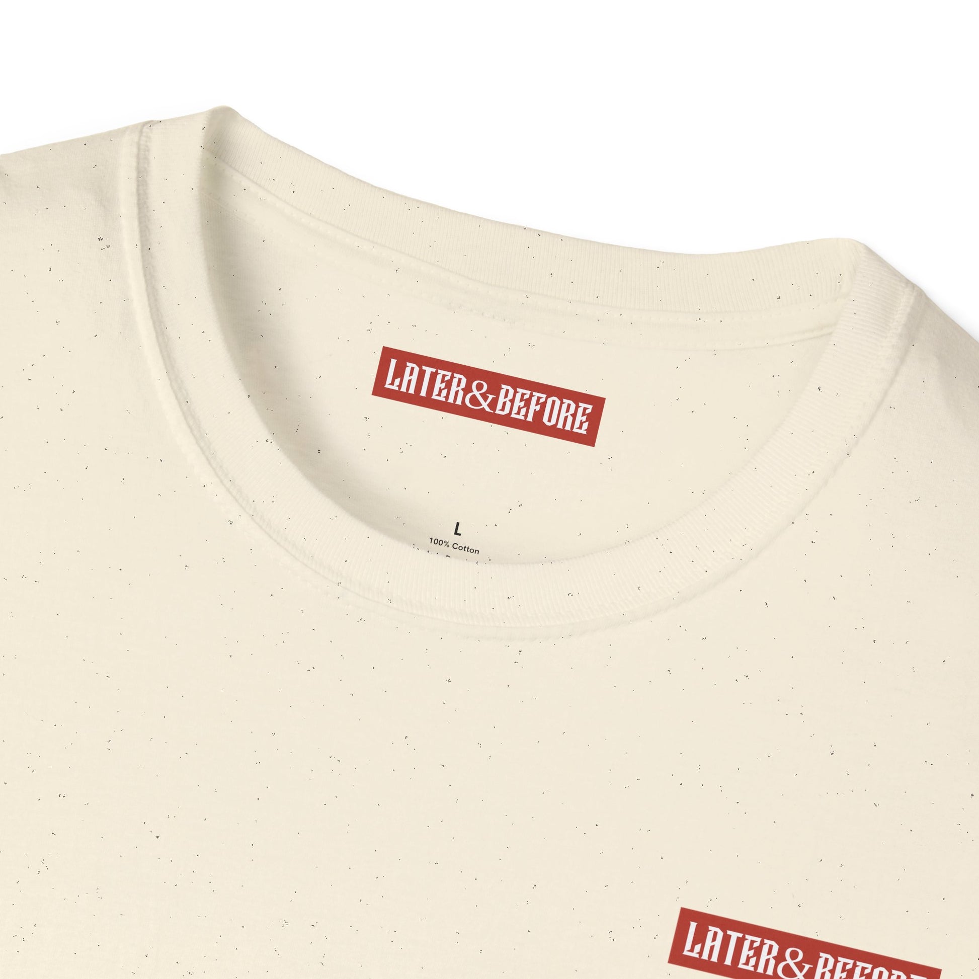 Minimalist Later&Before cream cotton t-shirt in 100% ring-spun cotton. Soft, durable, and ethically sourced. Seamless construction for a versatile everyday essential. Brand logo on left chest.